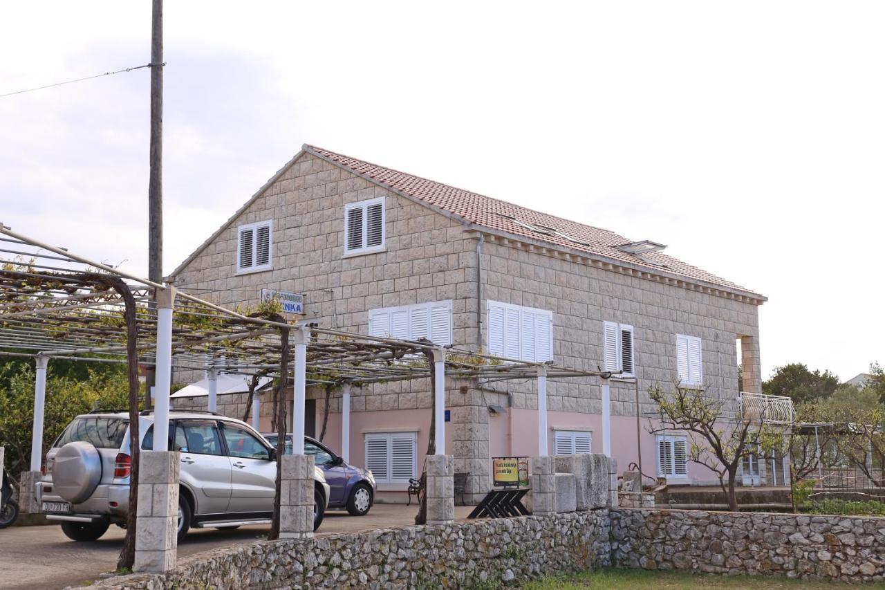 Pansion Marinka-Bire Rooms Lumbarda Bagian luar foto